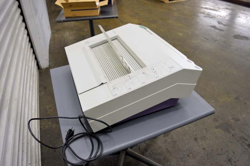 Lot #80: Powis Parker FastBack 15XS Tape Binder / Binding Machine ...